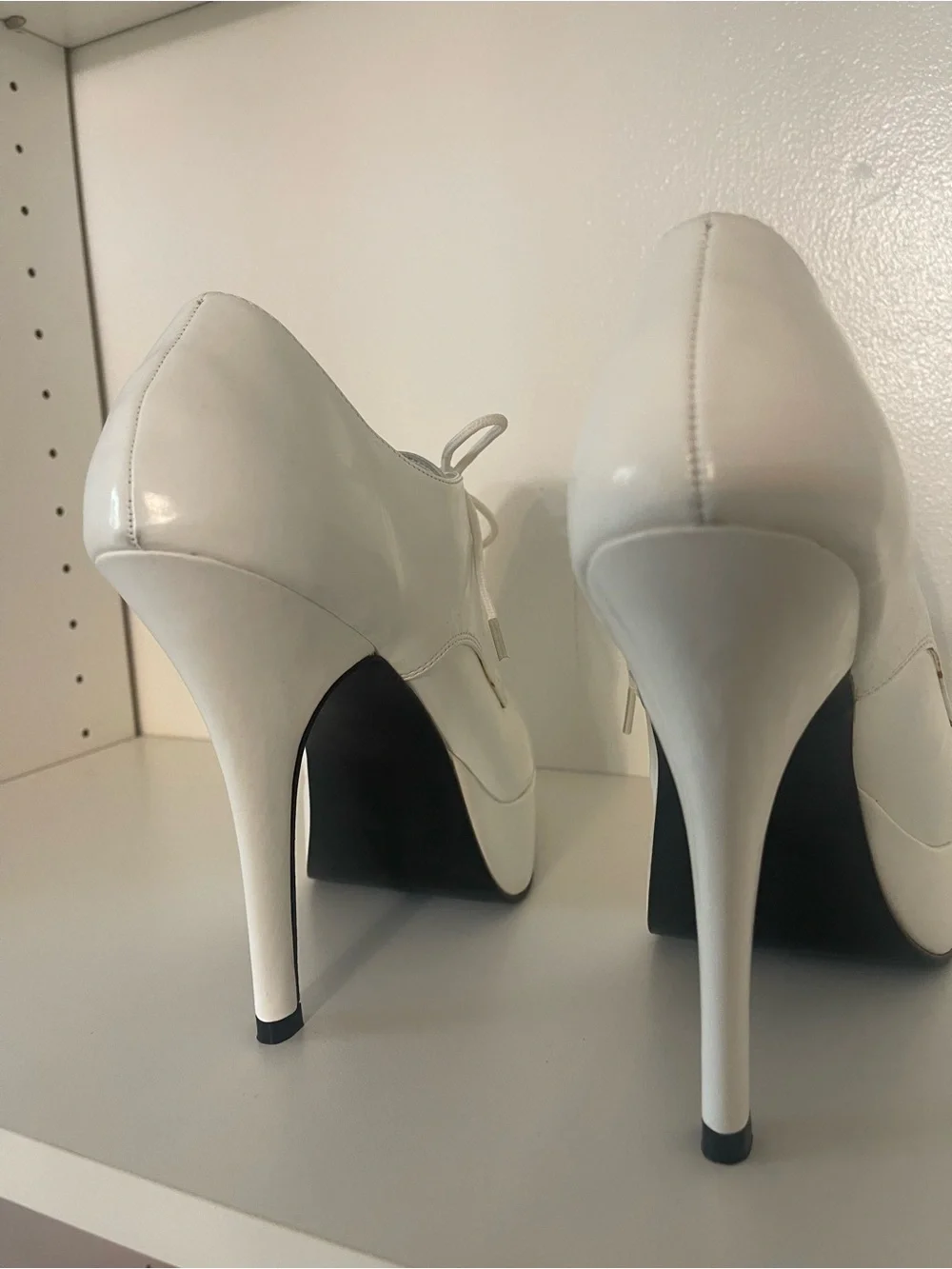 Pleaser White Platform Lace-Up Shoes with Red Cross Detail